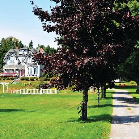 St. Martins Country Inn & Vaughan'S Restaurant Eksteriør billede